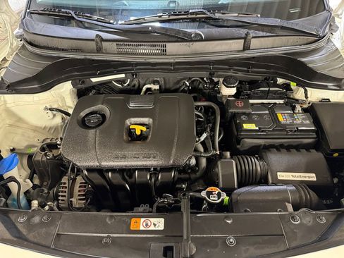 Used 2023 Kia Soul LX image 27