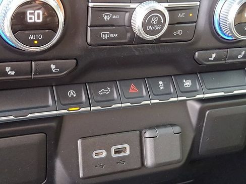 Used 2021 GMC Sierra 1500 Elevation AWD/4WD image 24
