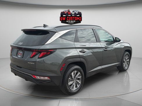 Used 2024 Hyundai Tucson Blue AWD/4WD image 3