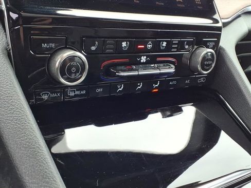 Used 2023 Jeep Grand Cherokee Summit w/ Advanced Protech Group IV image 14