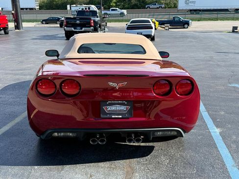 Used 2007 Chevrolet Corvette Convertible w/ Preferred Equipment Group RWD image 4