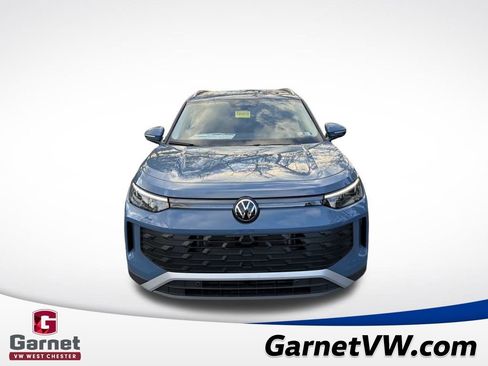 New 2026 Volkswagen Tiguan SE image 8