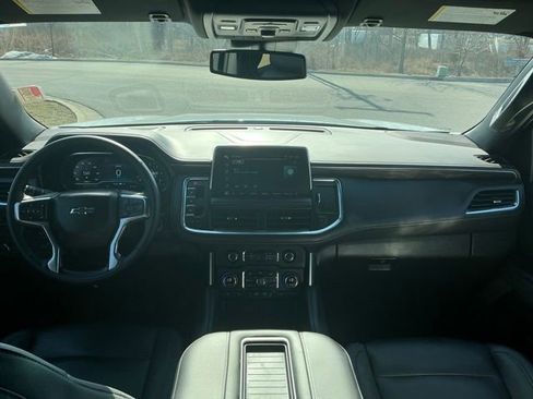Used 2024 Chevrolet Suburban Z71 w/ Off-Road Capability Package image 22