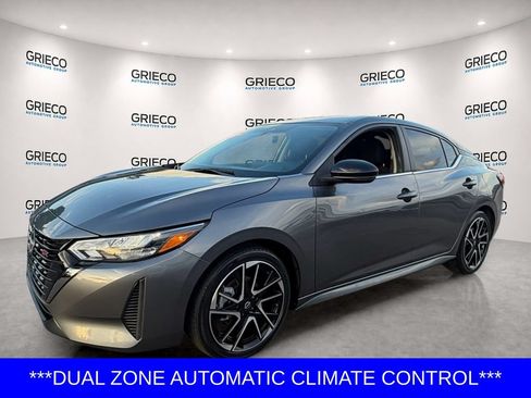 Certified 2024 Nissan Sentra SR FWD image 3