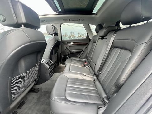 Used 2019 Audi Q5 2.0T Premium Plus image 12