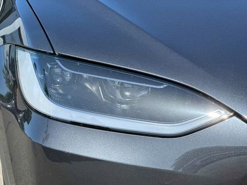 Used 2023 Tesla Model X AWD/4WD image 30