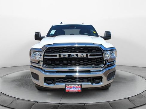 New 2024 RAM 2500 Tradesman w/ Chrome Appearance Group image 4