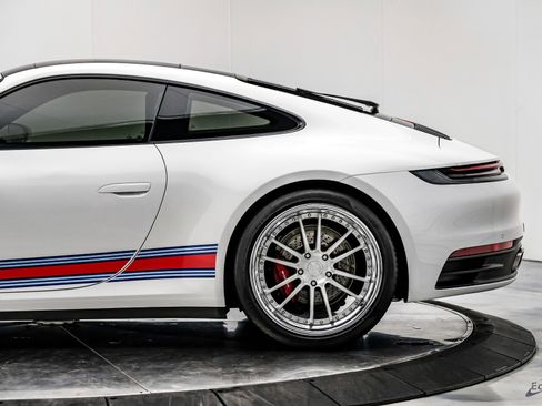 Used 2020 Porsche 911 Carrera image 9