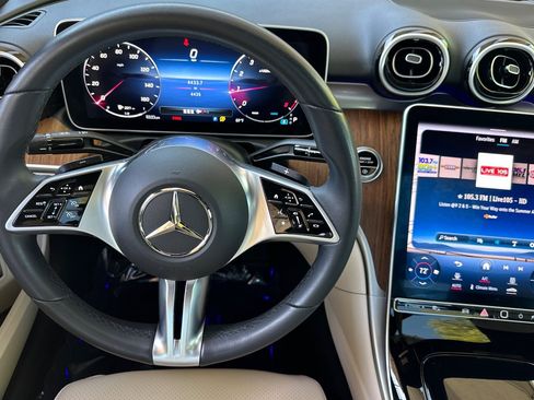 Used 2023 Mercedes-Benz C 300 Sedan image 30