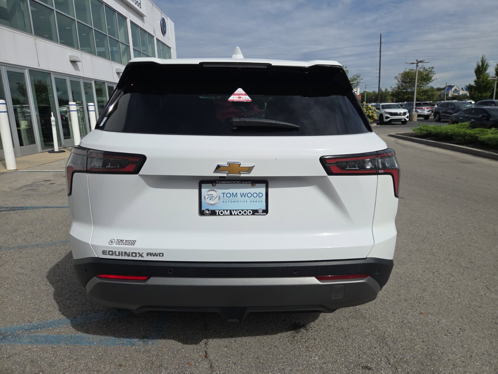 Used 2026 Chevrolet Equinox LT AWD/4WD image 5