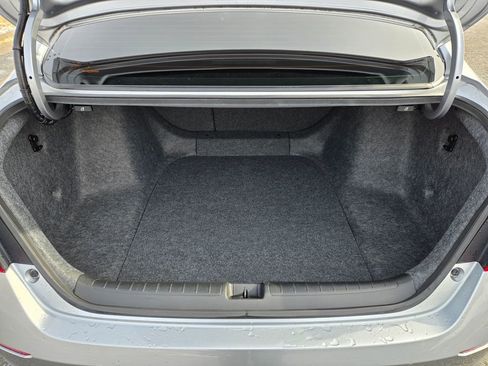 Used 2018 Honda Accord Sport image 26