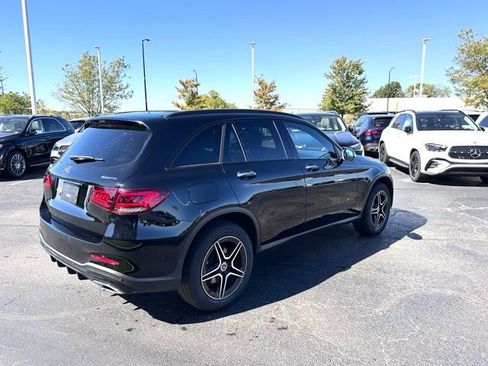 Used 2022 Mercedes-Benz GLC 300 4MATIC image 4