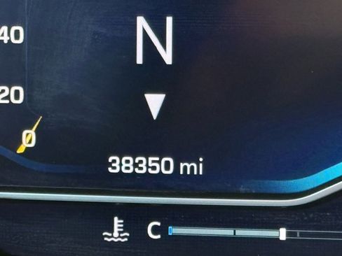 Used 2023 Chevrolet Tahoe Premier image 17