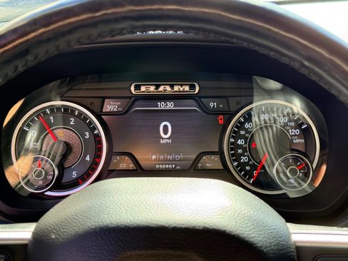 Used 2019 RAM 2500 Laramie image 27