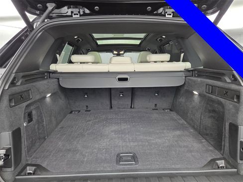 Used 2022 BMW X5 xDrive40i w/ M Sport Package image 29