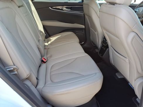 Certified 2022 Lincoln Nautilus Reserve AWD/4WD image 28