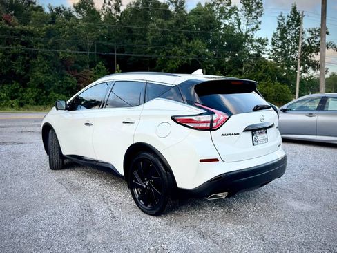 Used 2018 Nissan Murano SL w/ Midnight Edition Package FWD image 2