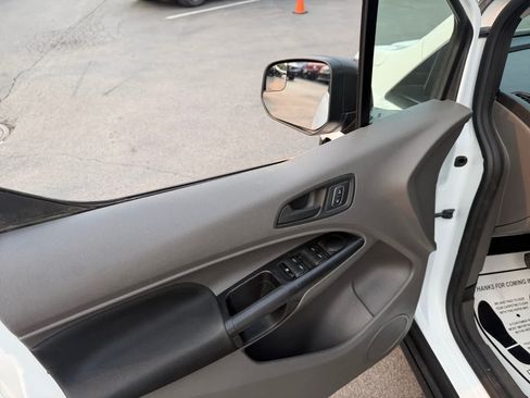 Used 2022 Ford Transit Connect XL FWD image 14