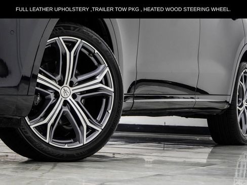 Used 2023 Maserati Levante GT AWD/4WD image 3