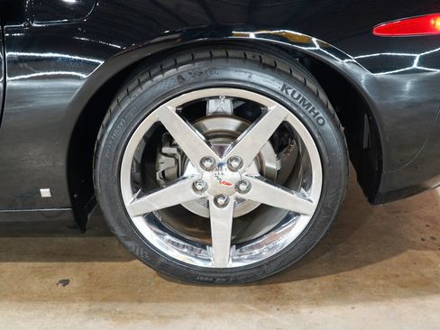 Used 2008 Chevrolet Corvette Convertible w/ Preferred Equipment Group RWD image 59