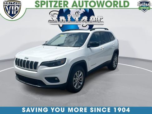 Used 2022 Jeep Cherokee Latitude Lux w/ Sun & Sound Group AWD/4WD image 4