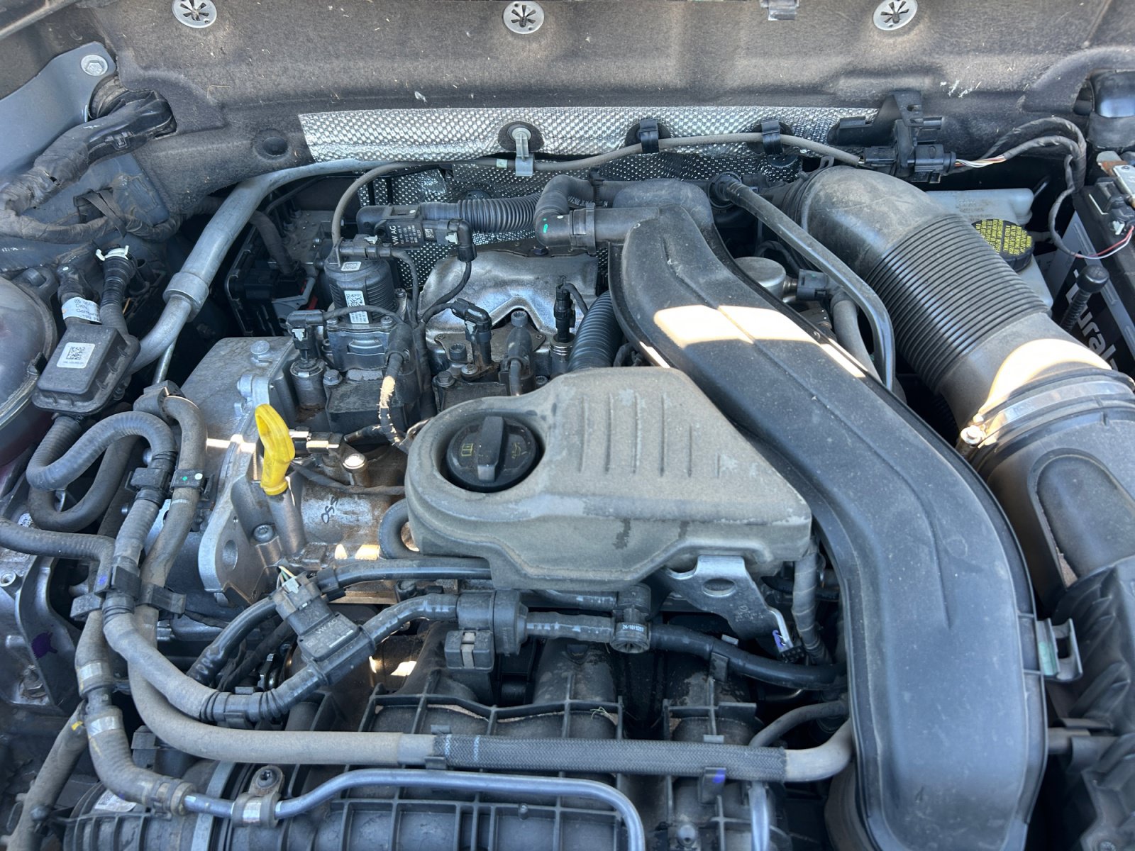 Used 2022 Volkswagen Taos SE FWD image 21