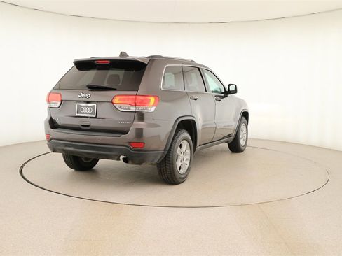 Used 2017 Jeep Grand Cherokee Laredo w/ Quick Order Package 23E image 6