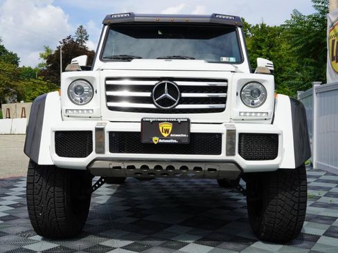 Used 2018 Mercedes-Benz G 550 Squared image 17