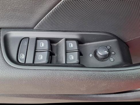 Used 2015 Audi A3 1.8T Premium w/ Cold Weather Package image 9