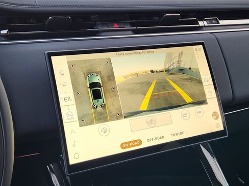 Certified 2025 Land Rover Range Rover Sport SE image 20