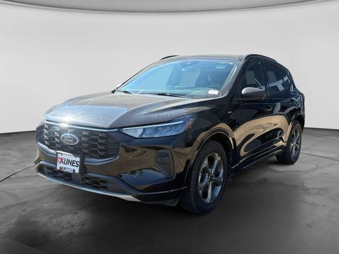 Used 2023 Ford Escape ST-Line AWD/4WD image 4