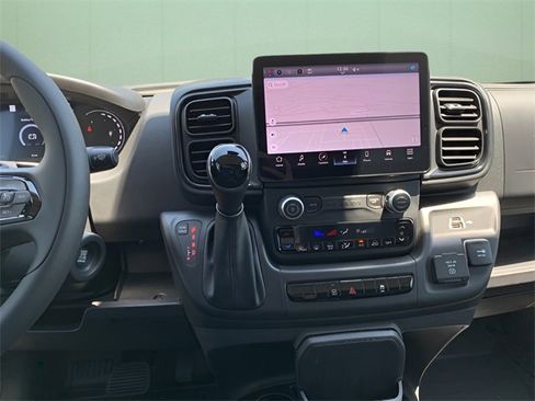 New 2024 RAM ProMaster 3500 w/ Premium Convenience Group image 21