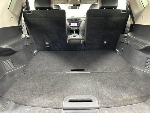 Used 2019 Nissan Rogue SL AWD/4WD image 20