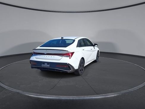 New 2026 Hyundai Elantra SEL Sport Premium FWD image 8
