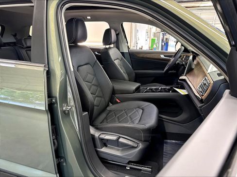 New 2026 Volkswagen Atlas SE AWD/4WD image 11