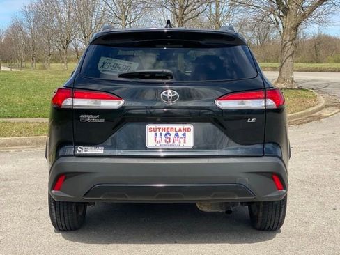 Used 2022 Toyota Corolla Cross LE FWD image 6