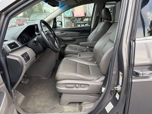 Used 2011 Honda Odyssey Touring image 14