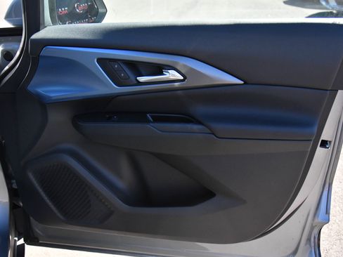 Used 2025 Chevrolet Equinox EV LT w/ Convenience Package image 53