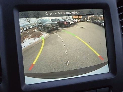 Used 2021 Jeep Cherokee Trailhawk w/ Trailer Tow Group image 6