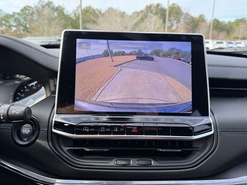 New 2026 Jeep Compass Latitude image 22