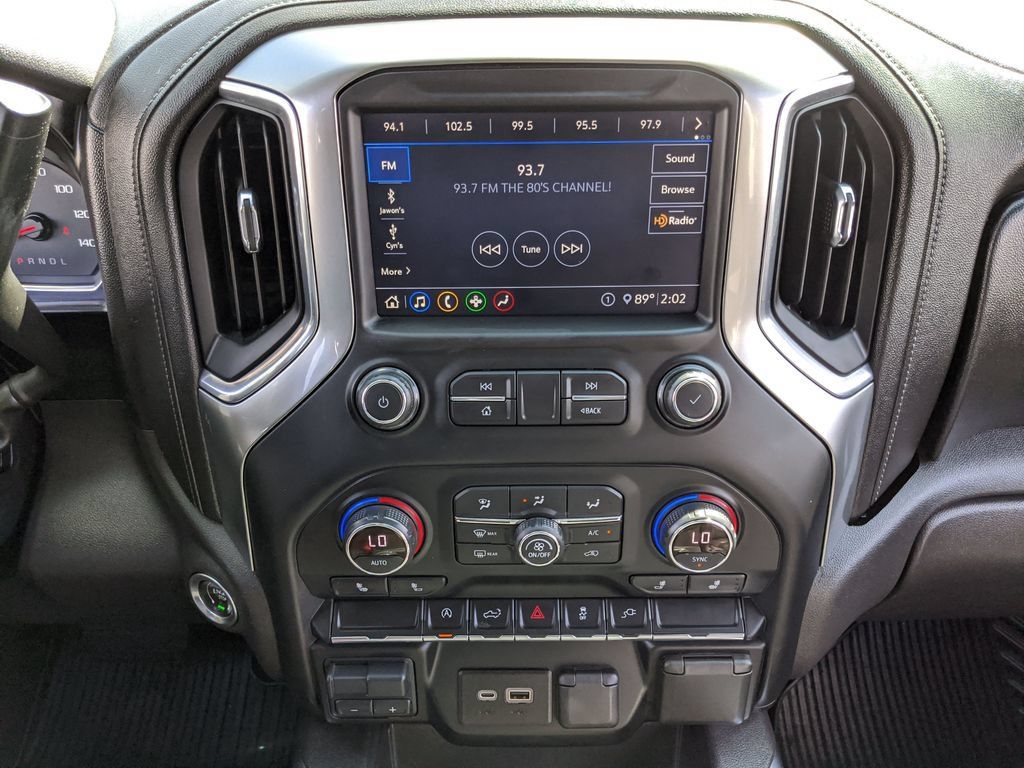 Used 2020 Chevrolet Silverado 1500 RST w/ All-Star Edition RWD image 8
