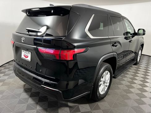 Certified 2025 Toyota Sequoia SR5 image 5