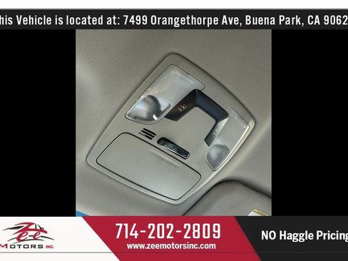 Used 2015 Toyota Sienna LE FWD image 24