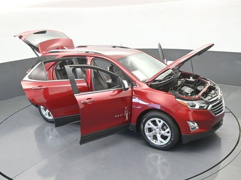 Used 2020 Chevrolet Equinox Premier image 71