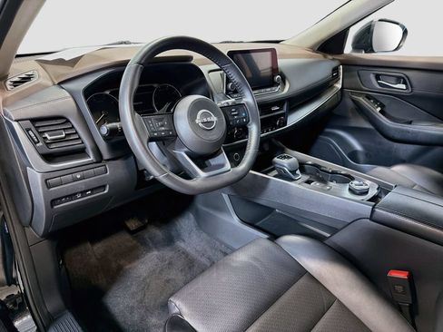 Used 2023 Nissan Rogue SV w/ SV Premium B Package AWD/4WD image 11