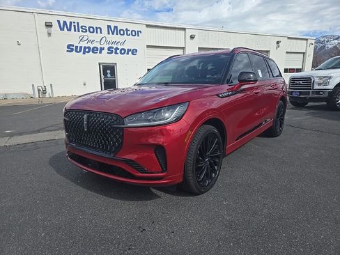 Used 2025 Lincoln Aviator Reserve w/ Equipment Group 201A image 1