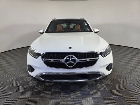Certified 2023 Mercedes-Benz GLC 300 4MATIC image 2
