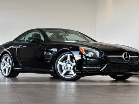 Used 2014 Mercedes-Benz SL 550 image 10
