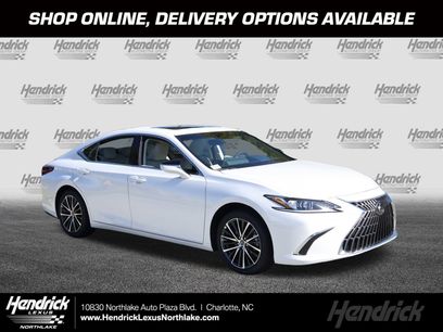 New 2025 Lexus ES 350 w/ Premium Package