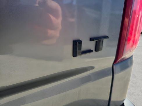 Used 2021 Chevrolet Silverado 1500 LT Trail Boss w/ Convenience Package II image 39